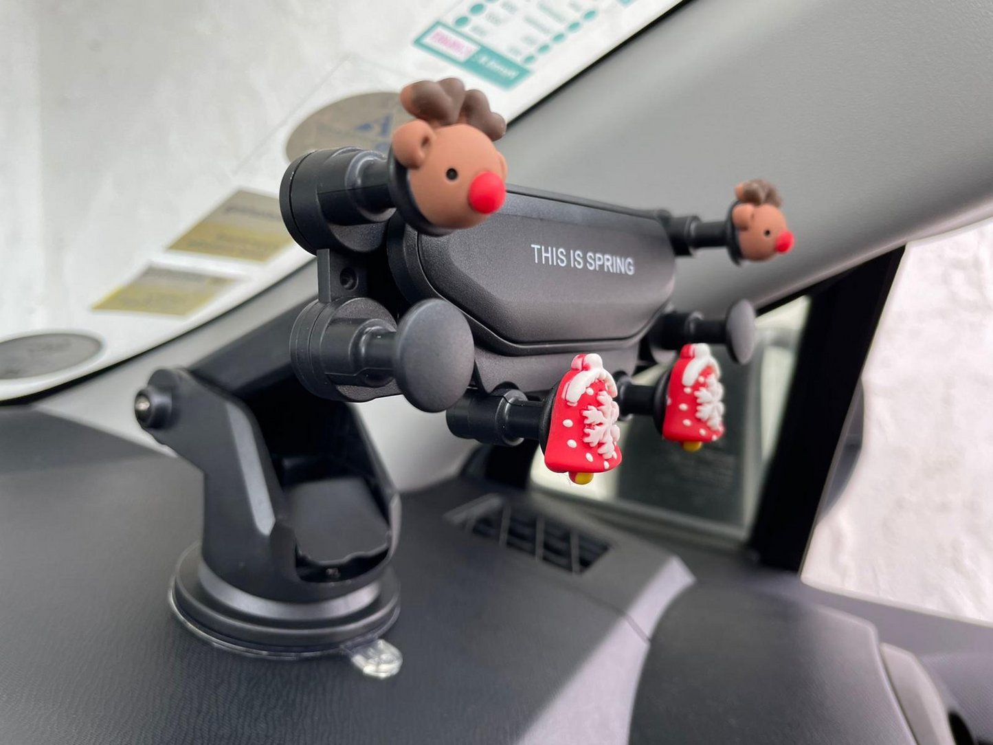 Reindeer 3-in-1 Car Gravity Cellphone Holder (Vent or Suction Mount with 360° rotatable and extendable clamp arm)